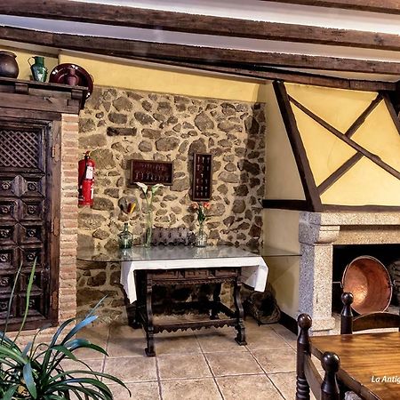 Pensjonat La Antigua Botica Pasarón Zewnętrze zdjęcie