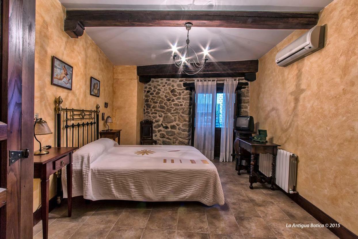 Pensjonat La Antigua Botica Pasarón Zewnętrze zdjęcie